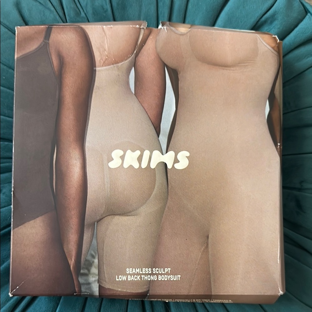 Skims Seamless Sculpt Bodysuit